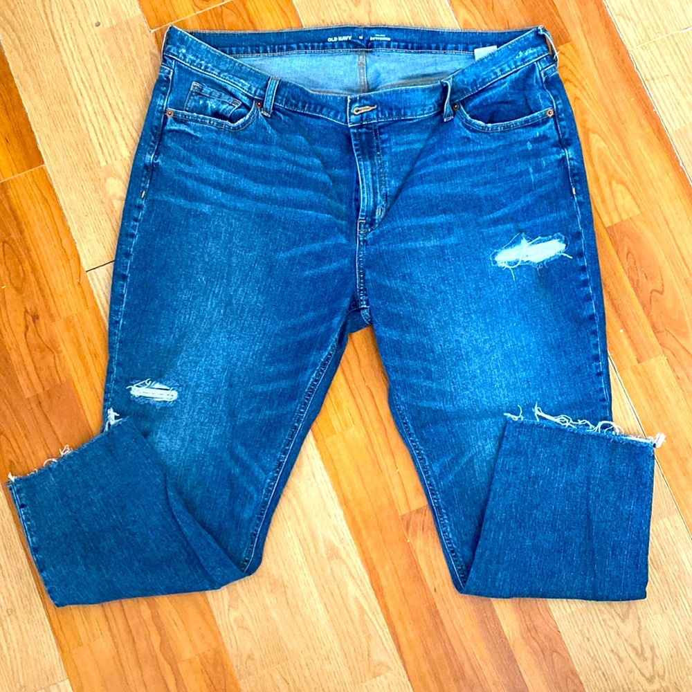 Old Navy mid-rise boyfriend